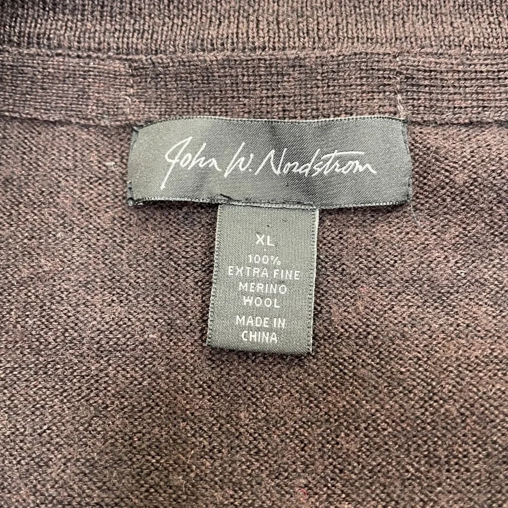 John W. Nordstrom Sweater Mens XL Brown Argyle Extra Fine Merino Wool V-Neck
